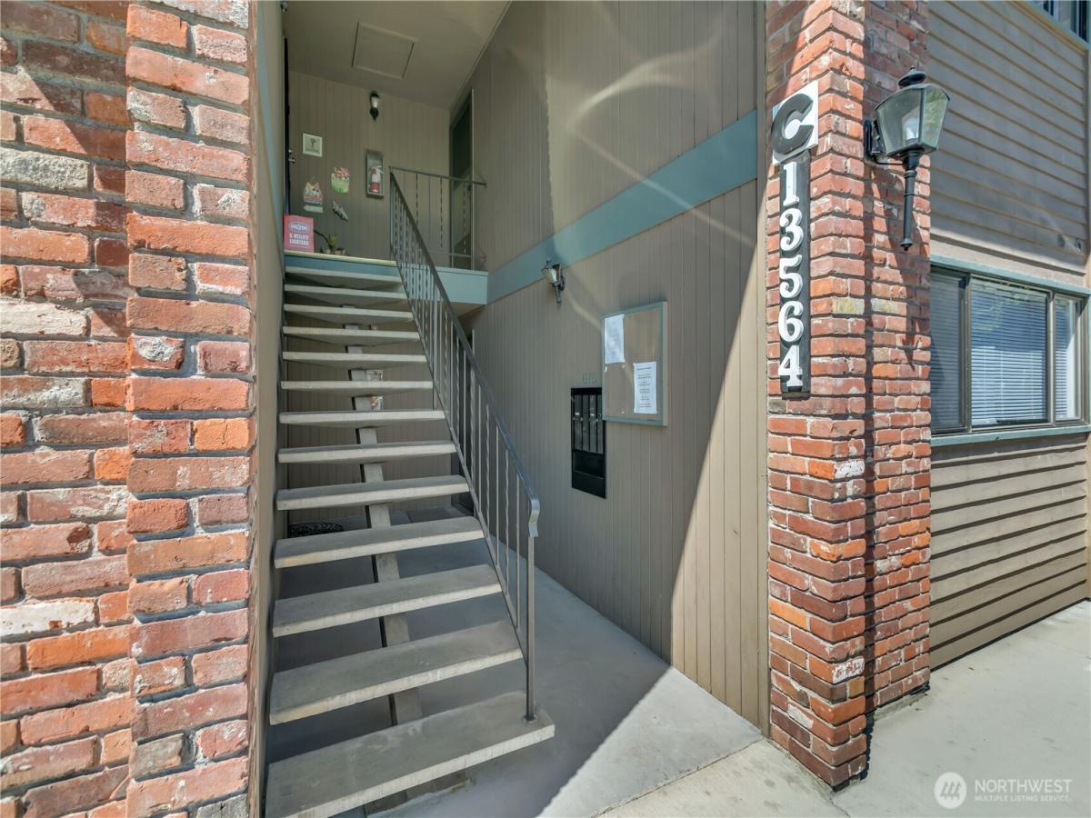 MLS #NWM2423533 image #0
