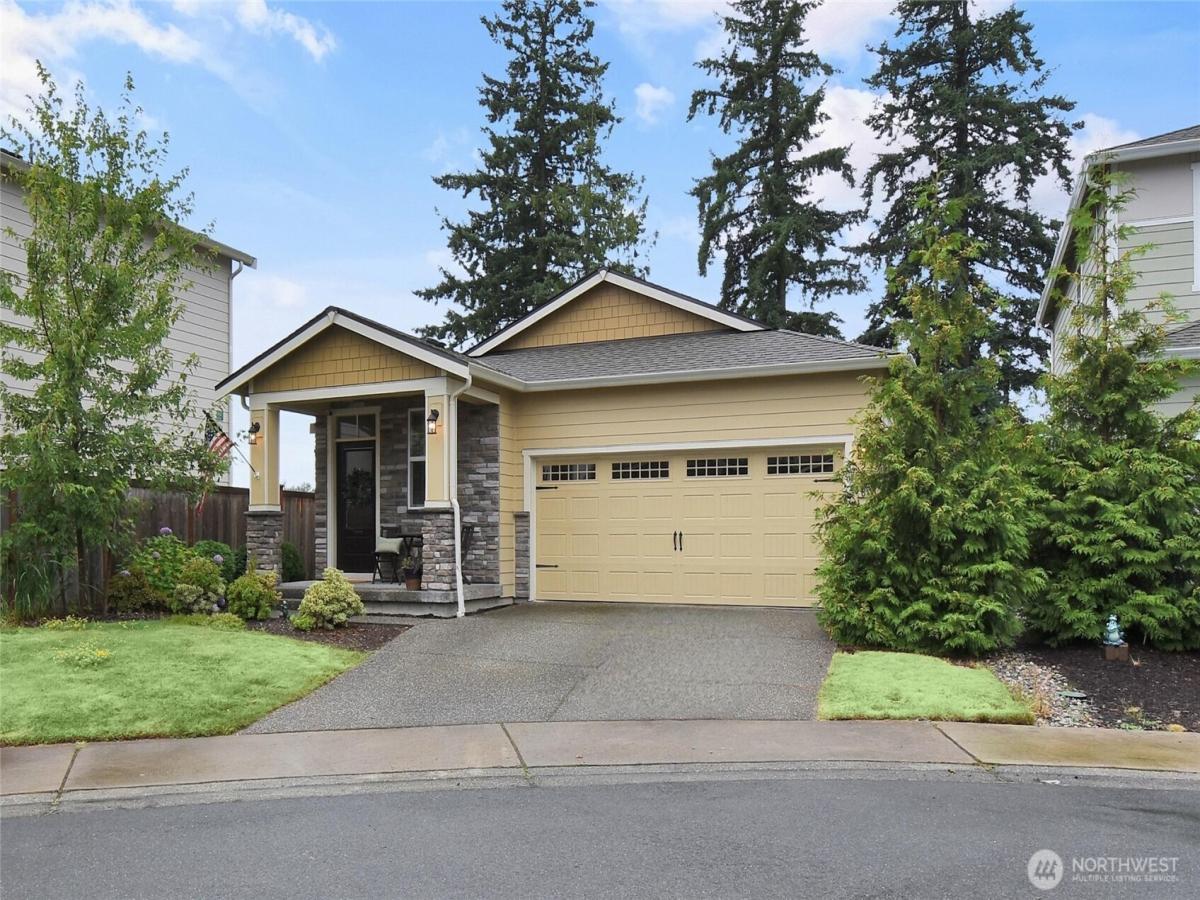 MLS #NWM2423629 image #0
