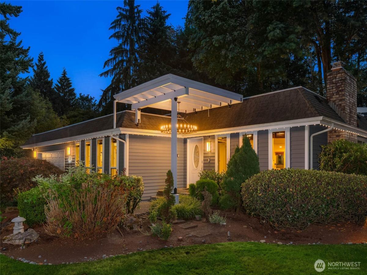 MLS #NWM2423676 image #0