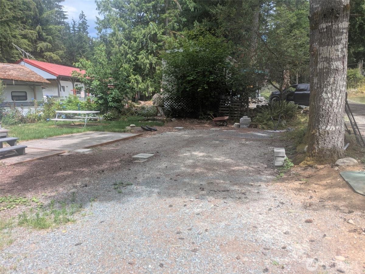 MLS #NWM2424039 image #0