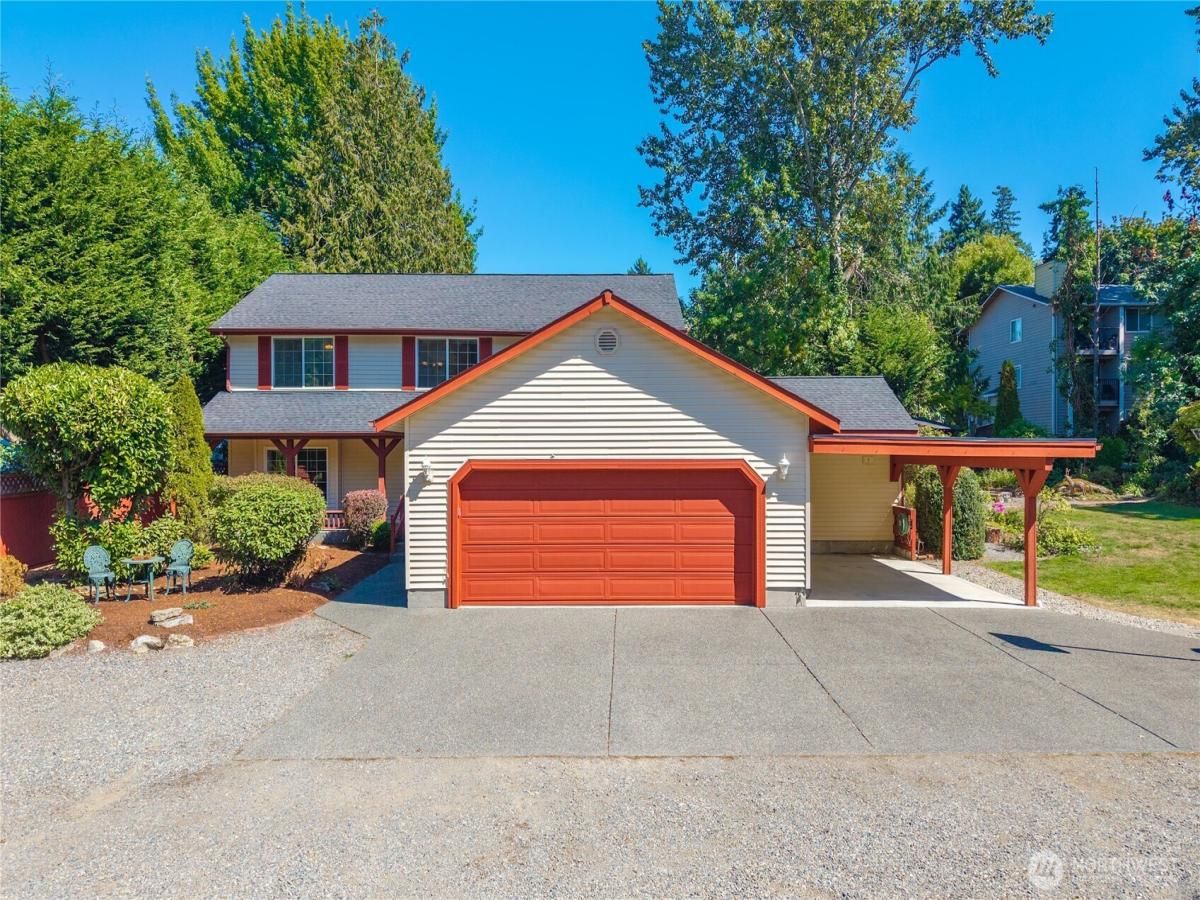 MLS #NWM2424057 image #0