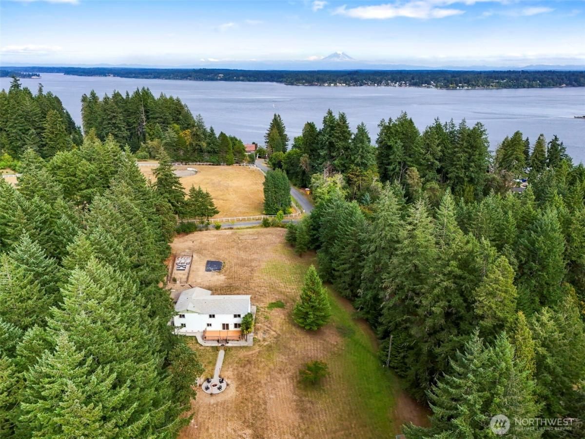 MLS #NWM2424135 image #0