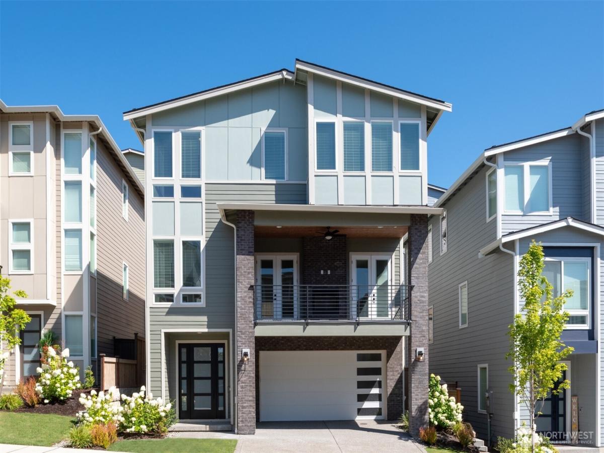 MLS #NWM2424152 image #0