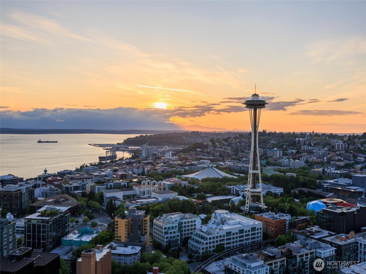 MLS #NWM2424313 image #0