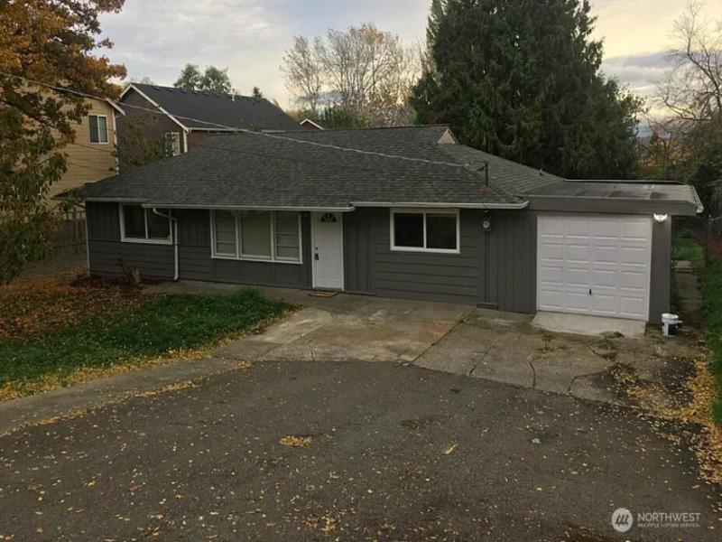 MLS #NWM2424443 image #0