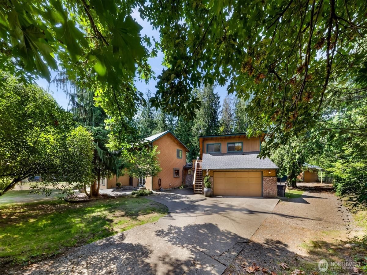 MLS #NWM2424505 image #0