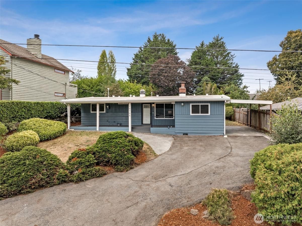 MLS #NWM2424647 image #0