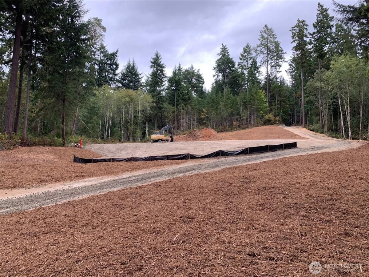 MLS #NWM2424691 image #0