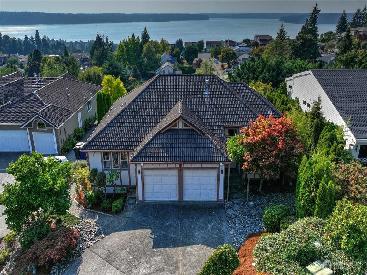 MLS #NWM2424770 image #0