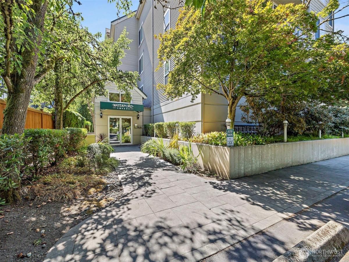 MLS #NWM2424957 image #0