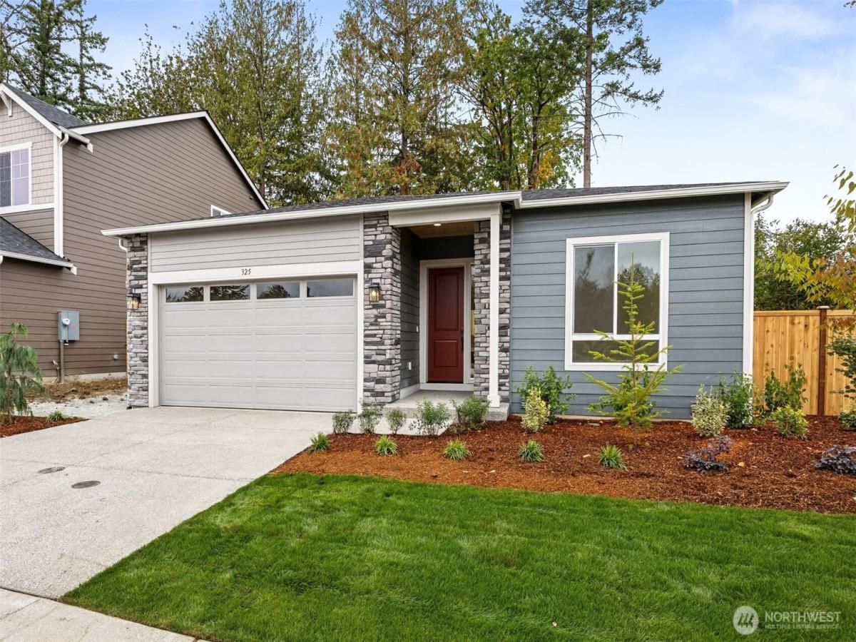 MLS #NWM2425045 image #0