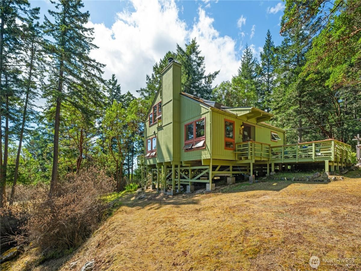MLS #NWM2425068 image #0