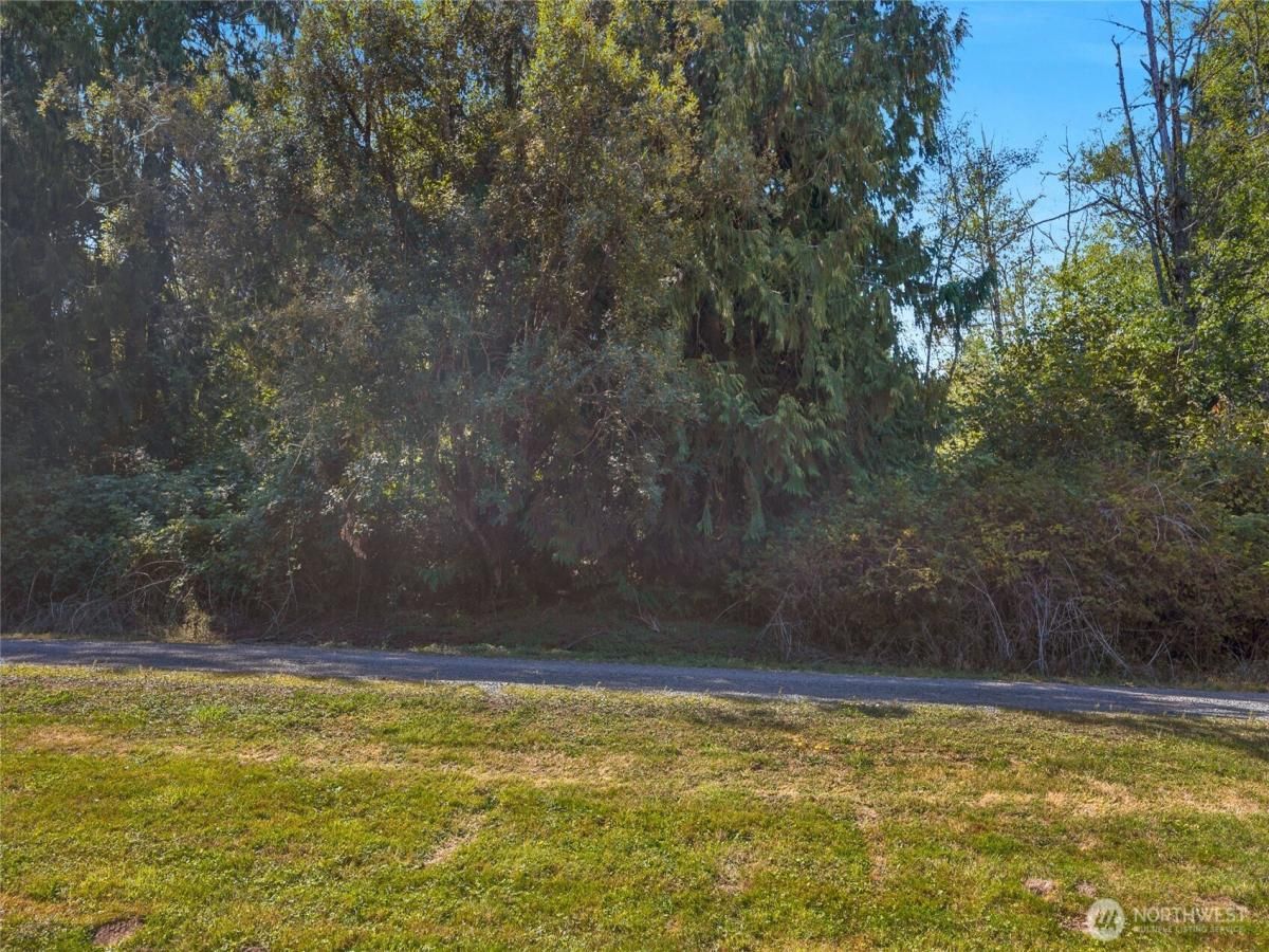 MLS #NWM2425216 image #0