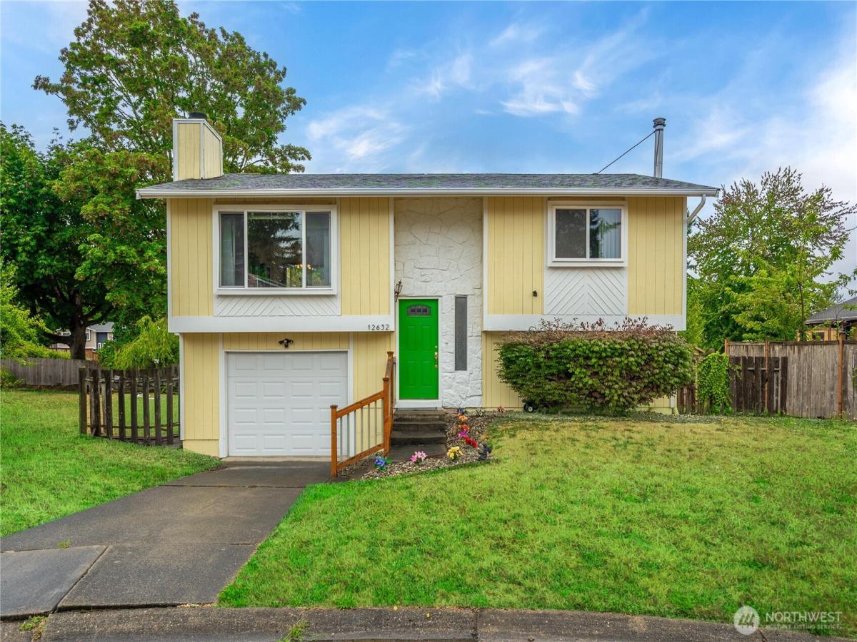 MLS #NWM2425354 image #0