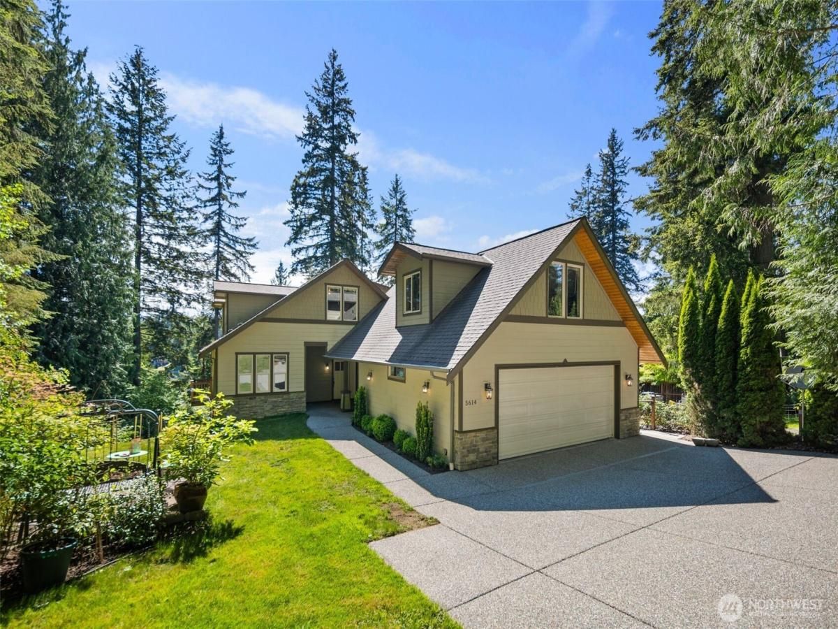 MLS #NWM2425427 image #0