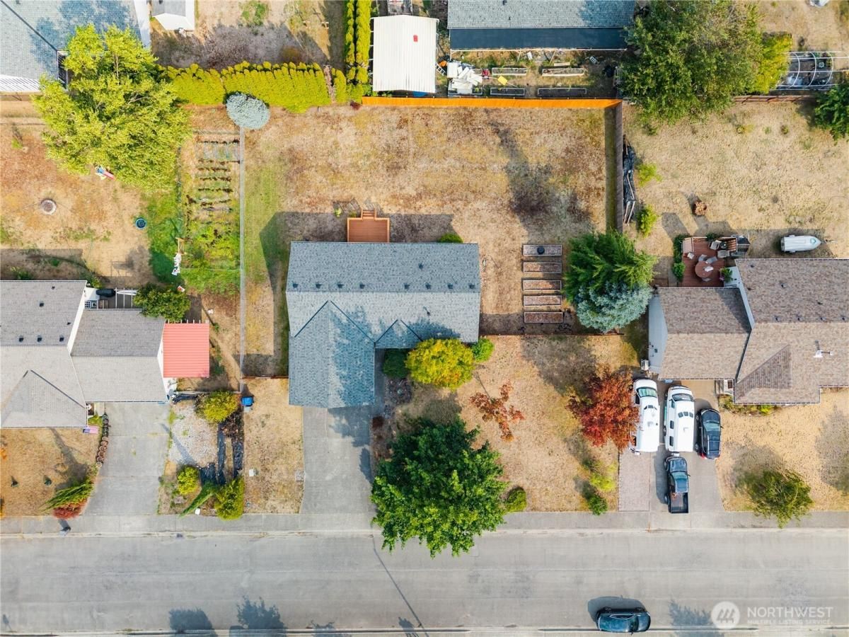 MLS #NWM2425428 image #0