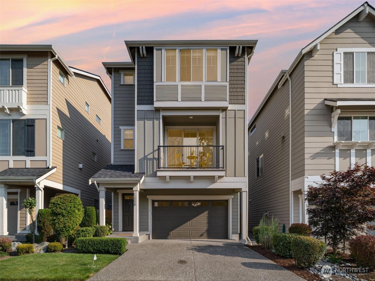 MLS #NWM2425436 image #0