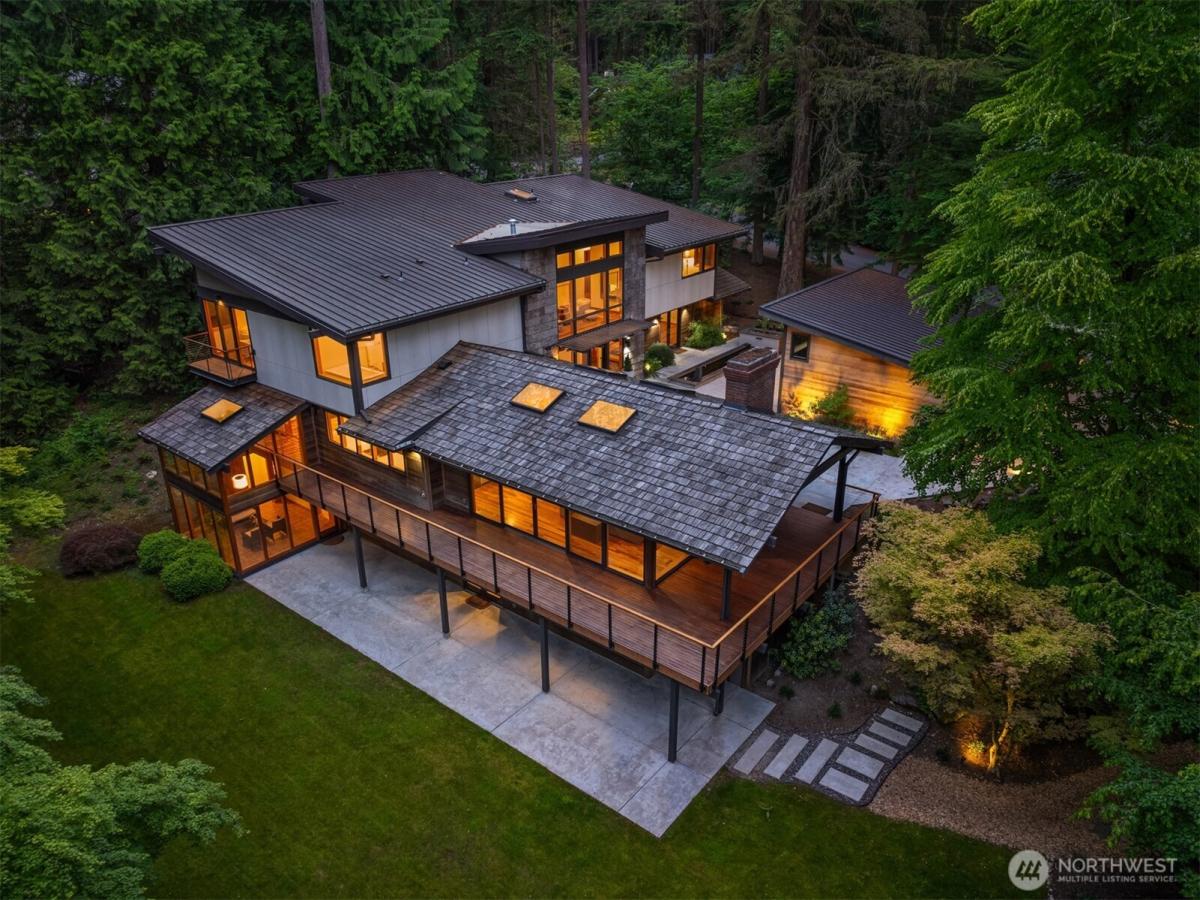 MLS #NWM2425590 image #0