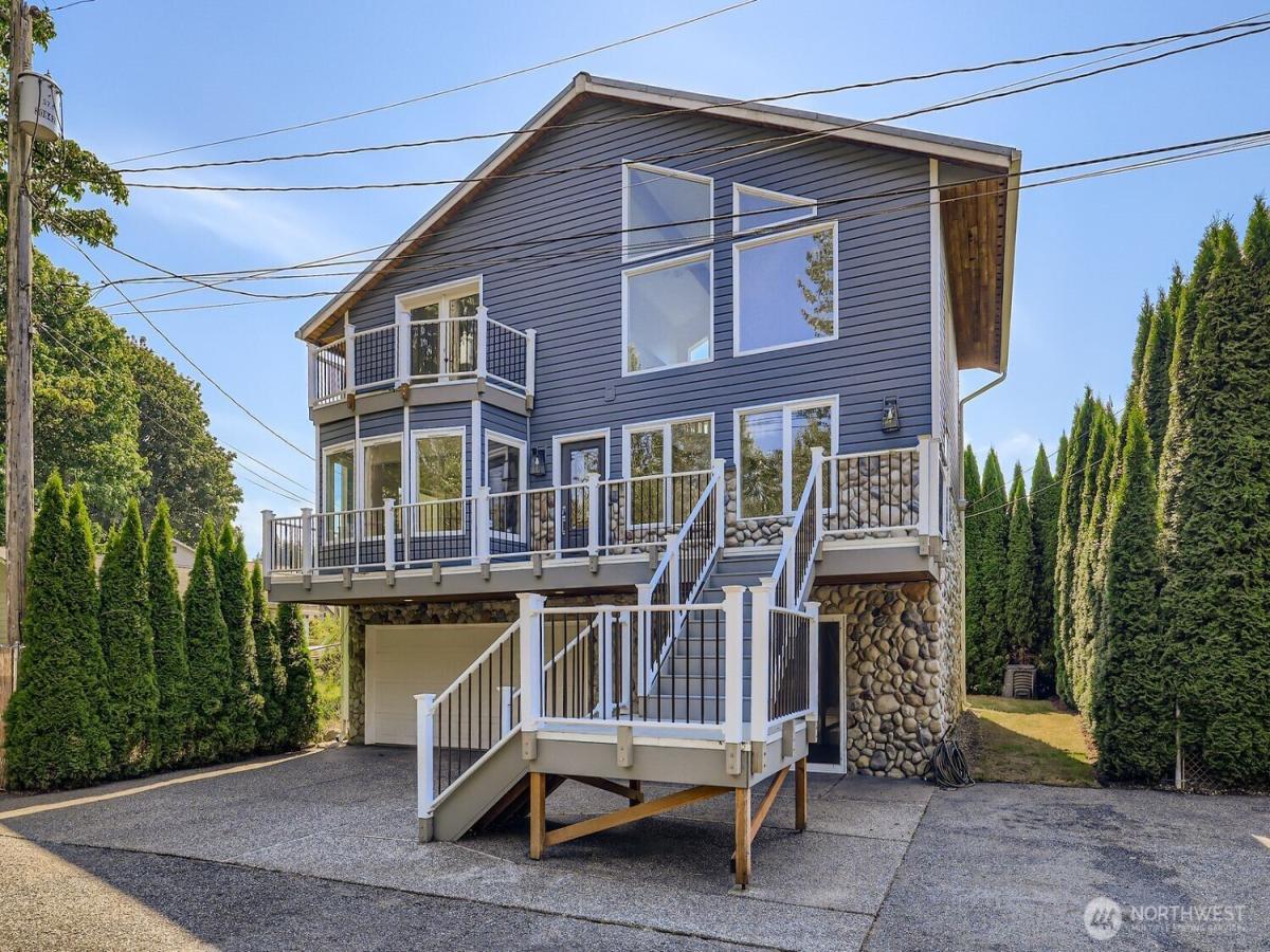 MLS #NWM2425635 image #0