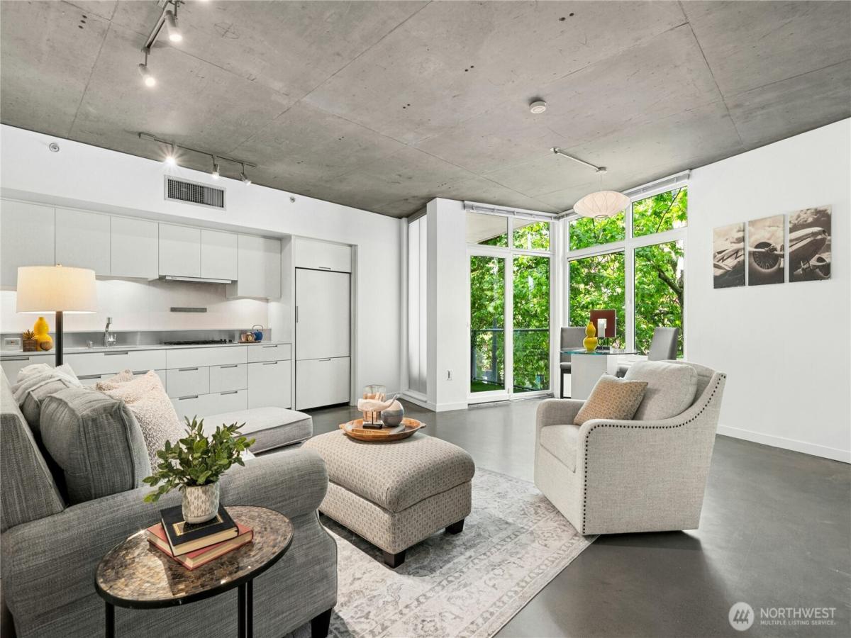 MLS #NWM2425701 image #0