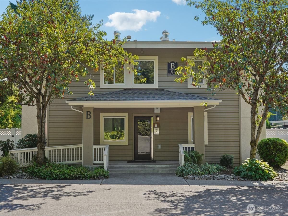 MLS #NWM2425743 image #0