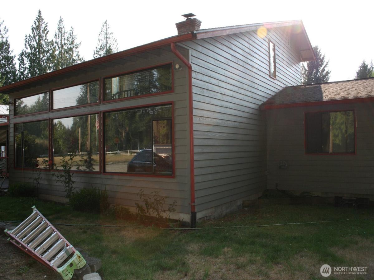 MLS #NWM2425790 image #0