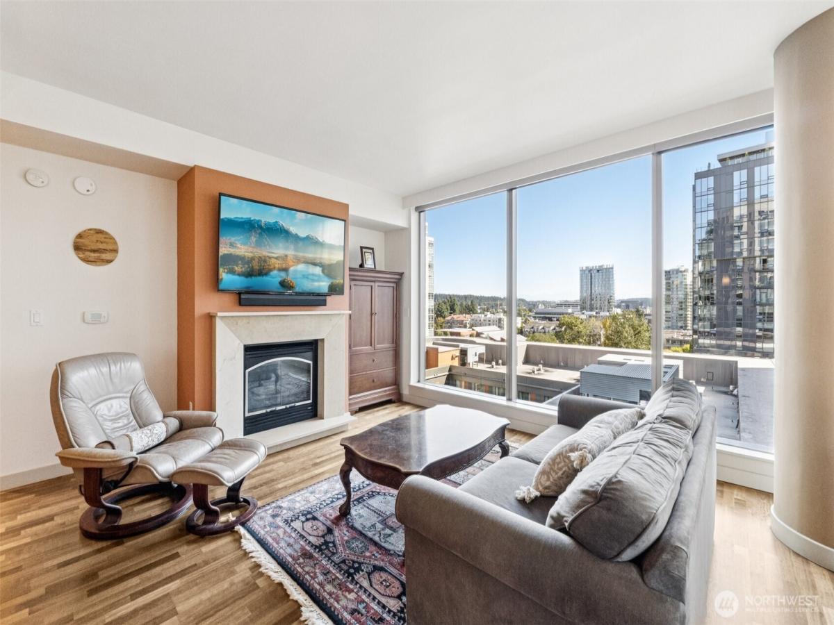 MLS #NWM2425861 image #0