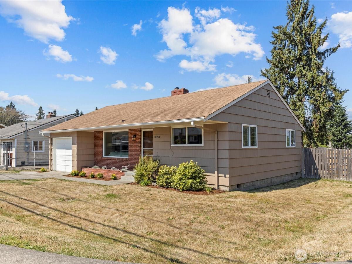 MLS #NWM2426004 image #0