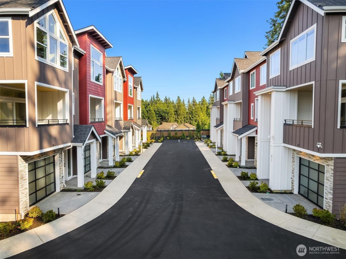 MLS #NWM2426156 image #0