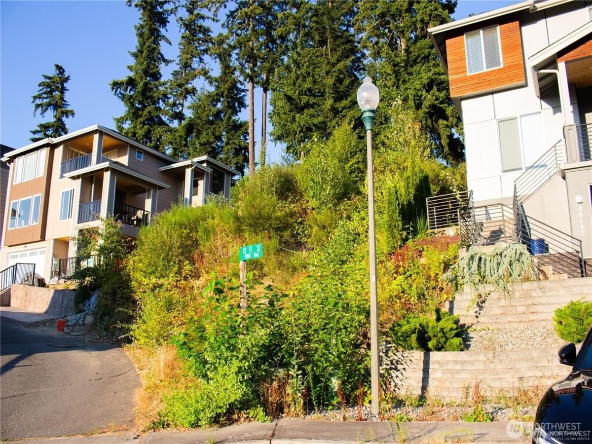 MLS #NWM2426265 image #0