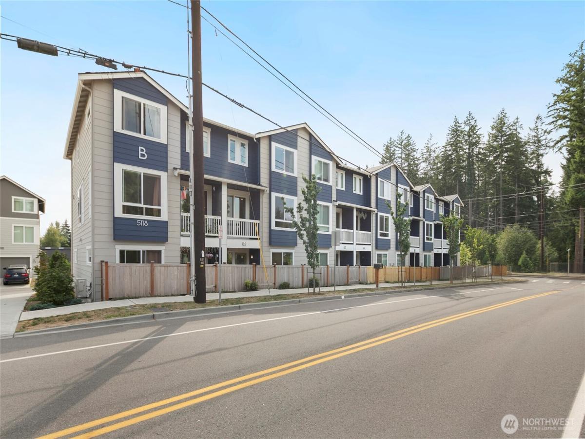 MLS #NWM2426468 image #0