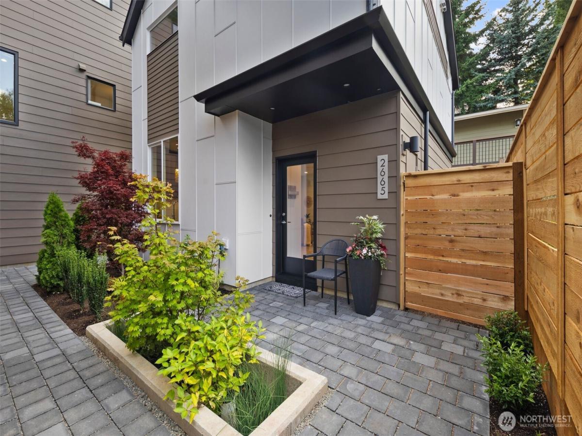 MLS #NWM2426547 image #0