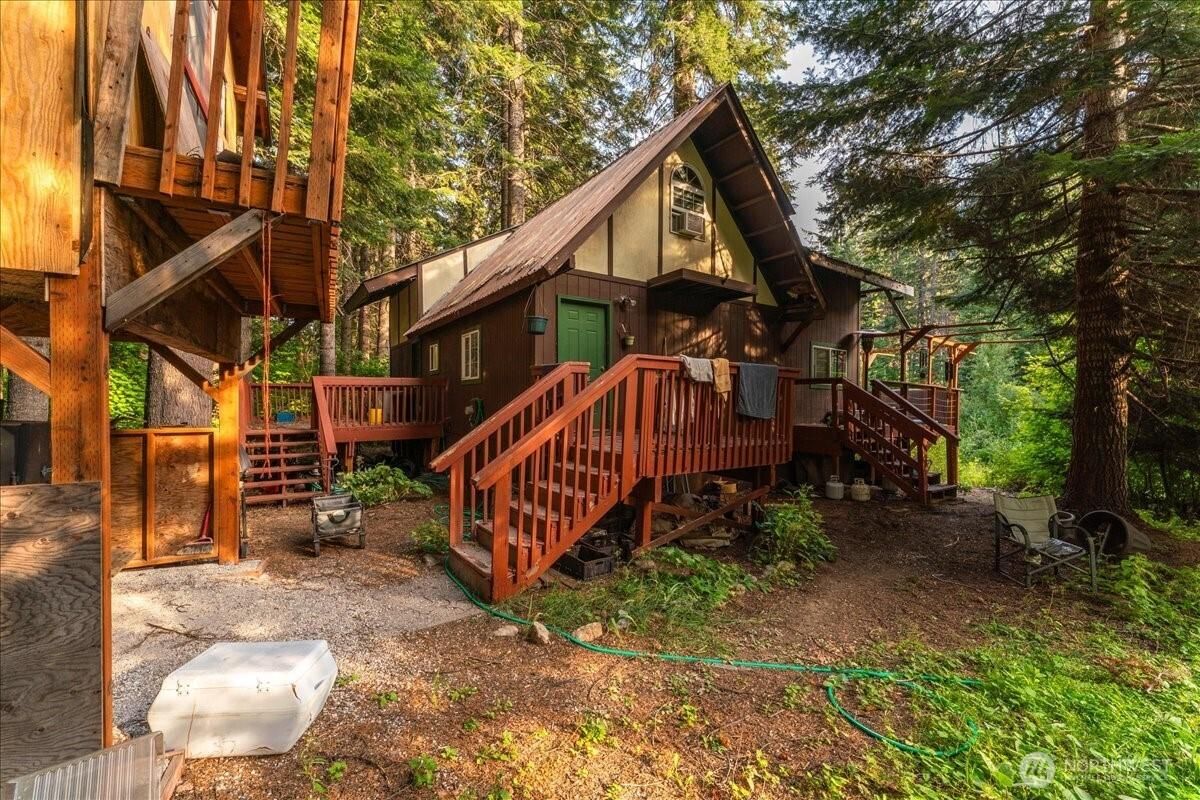 MLS #NWM2426612 image #0