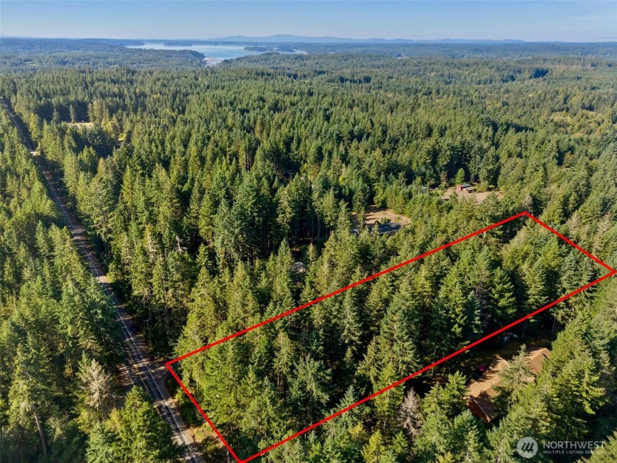 MLS #NWM2426632 image #0