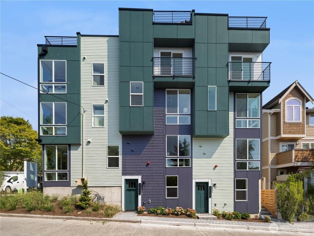 MLS #NWM2426676 image #0
