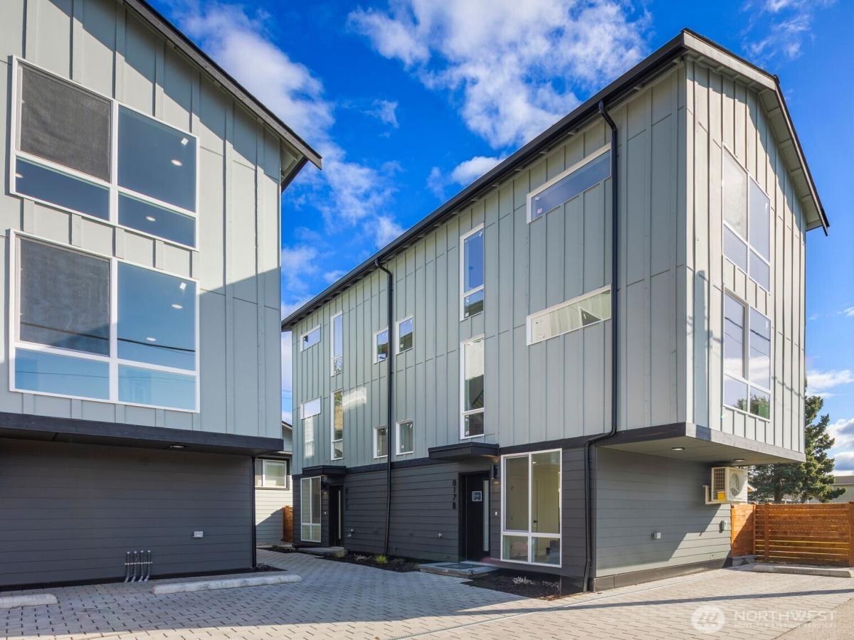 MLS #NWM2374967 image #0