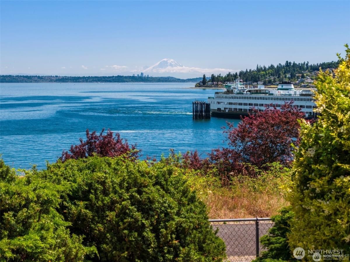 MLS #NWM2426811 image #0