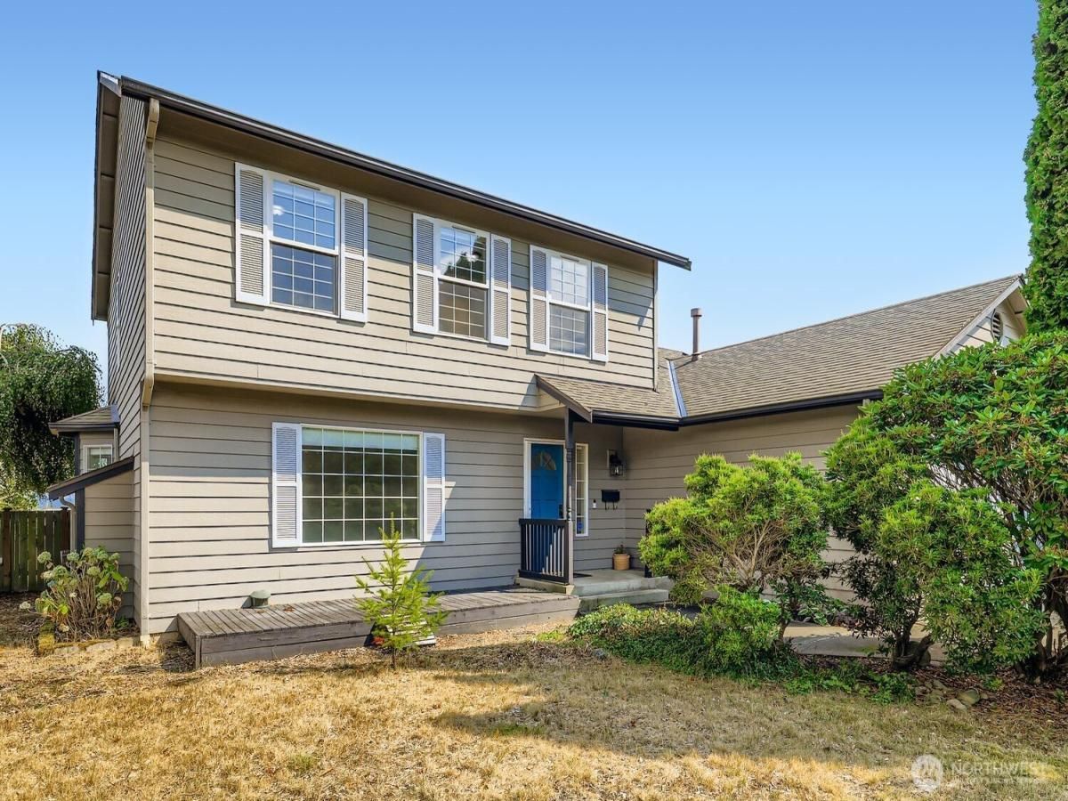 MLS #NWM2426936 image #0