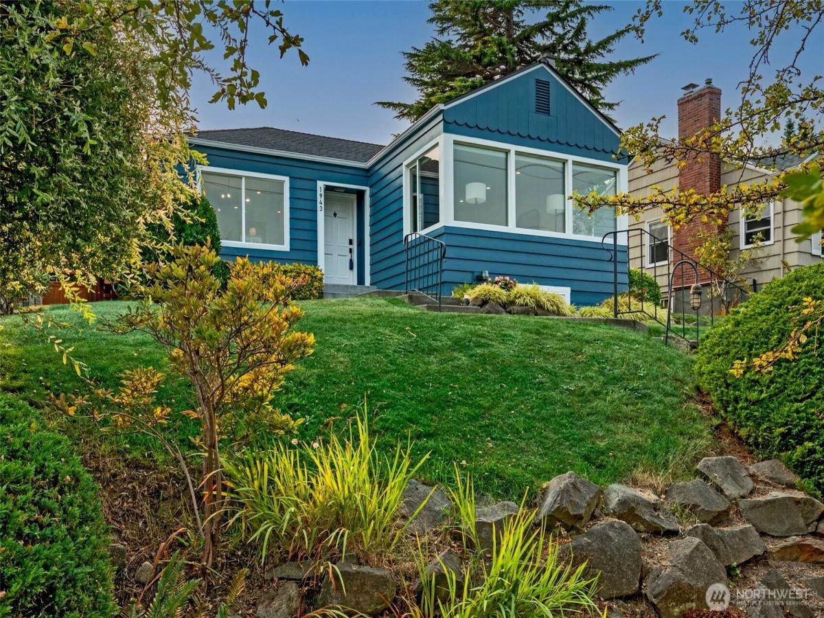 MLS #NWM2426952 image #0