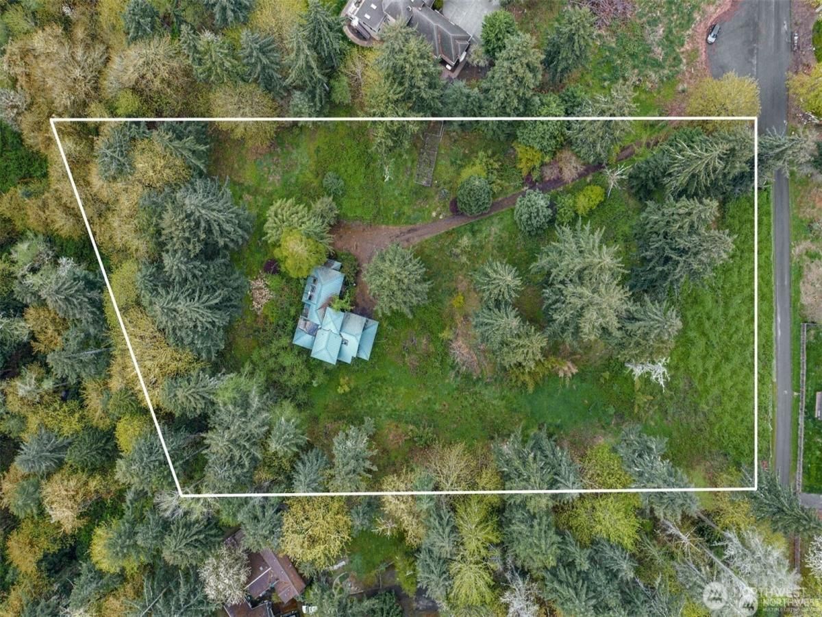 MLS #NWM2427021 image #0