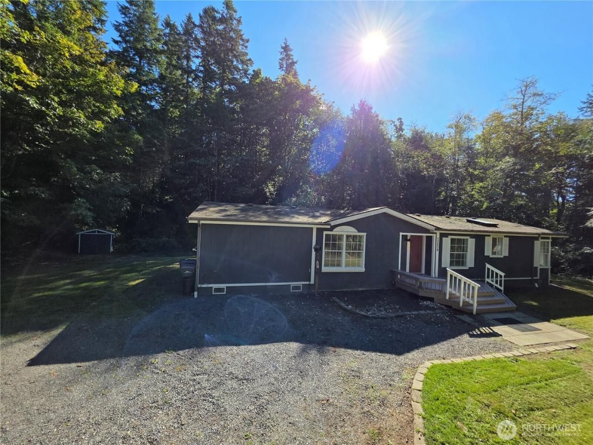 MLS #NWM2427060 image #0
