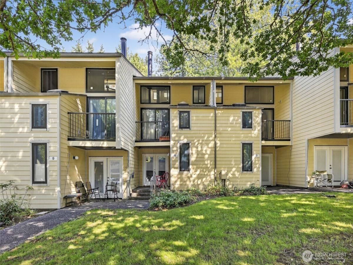 MLS #NWM2427158 image #0