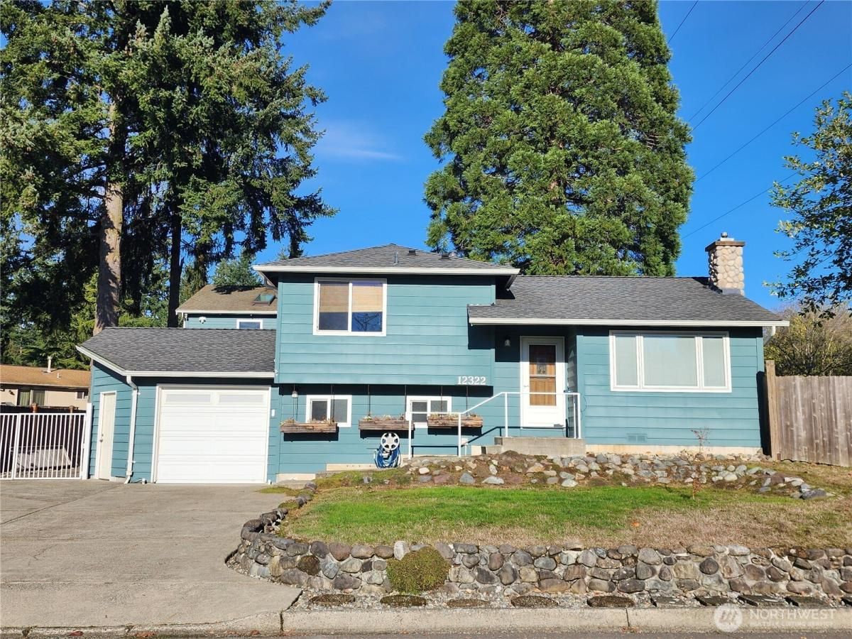 MLS #NWM2427406 image #0