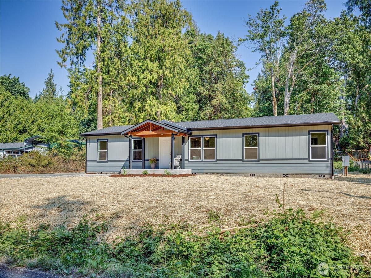 MLS #NWM2427450 image #0