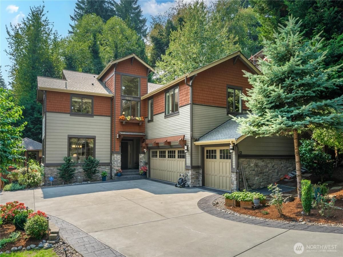 MLS #NWM2427541 image #0