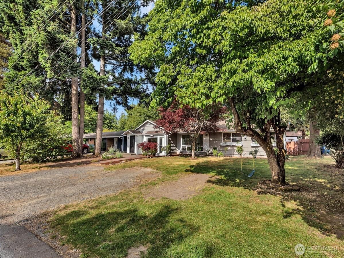 MLS #NWM2427554 image #0