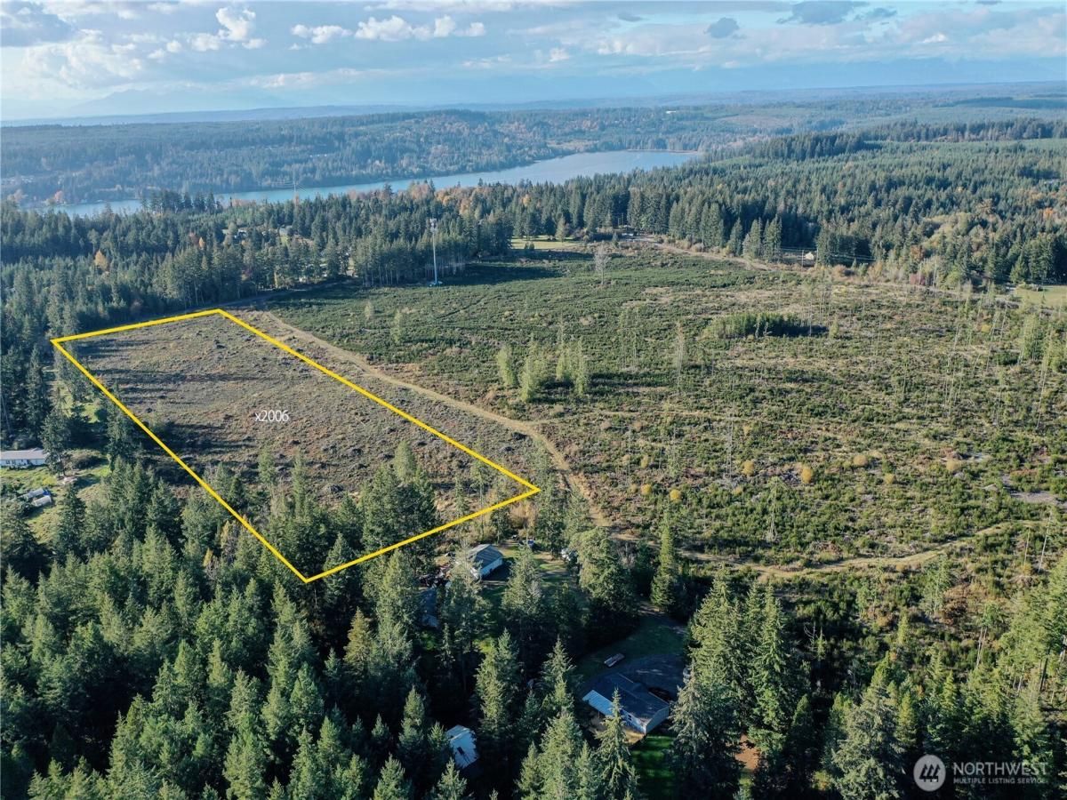 MLS #NWM2427570 image #0