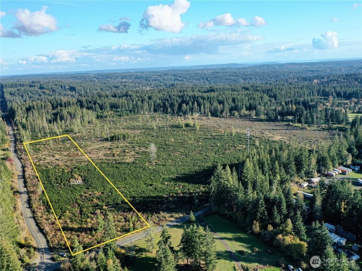 MLS #NWM2427575 image #0