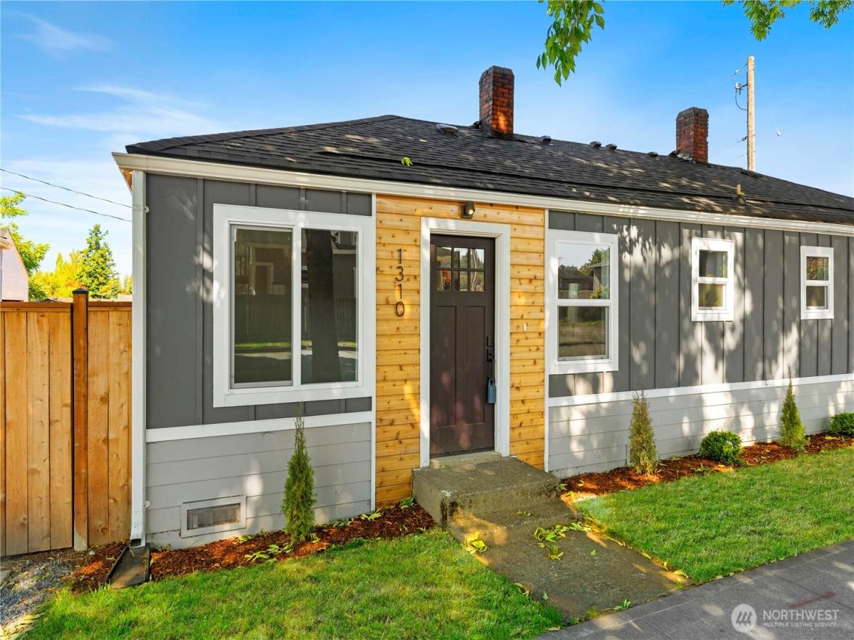 MLS #NWM2427643 image #0