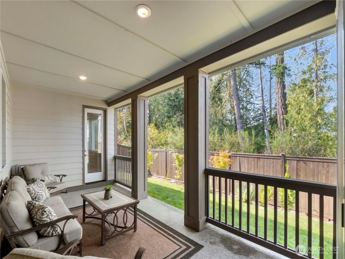 MLS #NWM2427693 image #0